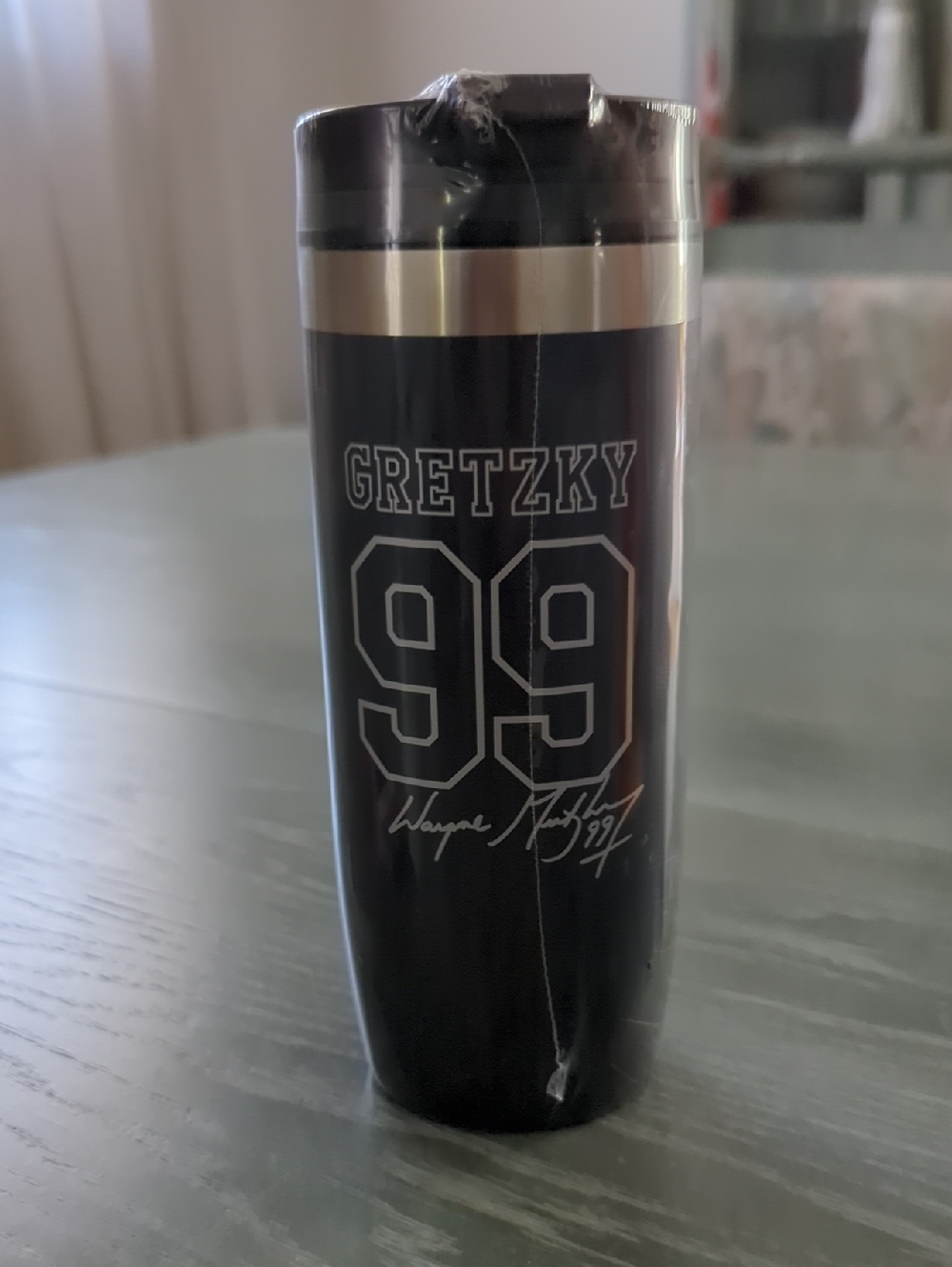 Tim Hortons Wayne Gretzky 99 Black Travel Tumbler New Sealed